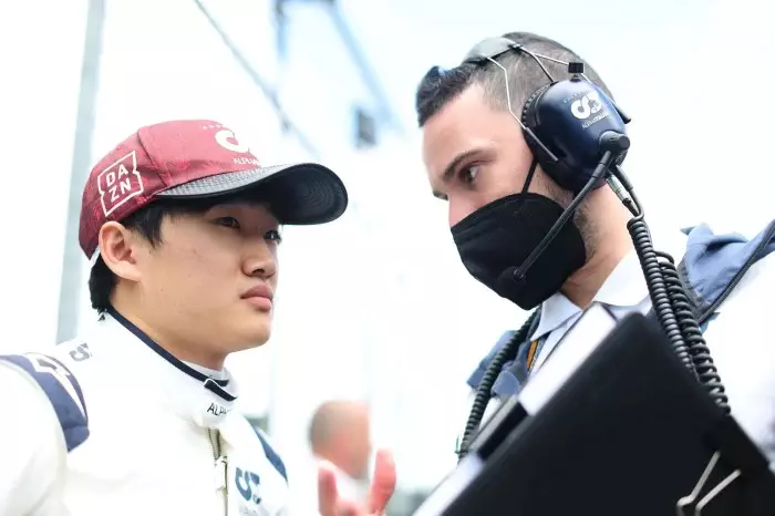 Impacto da ameaça de Hadjar na motivação de Tsunoda na F1