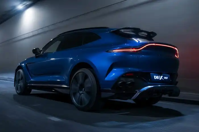 Aston martin vulcan show geneva motor blog car Estratégias de vendas e distribuição Aston Martin para alcançar o sucesso