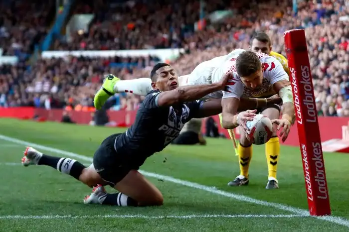 How does rugby scoring work