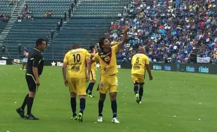 Error de Mier y otras historias que dejó el América vs. Cruz Azul