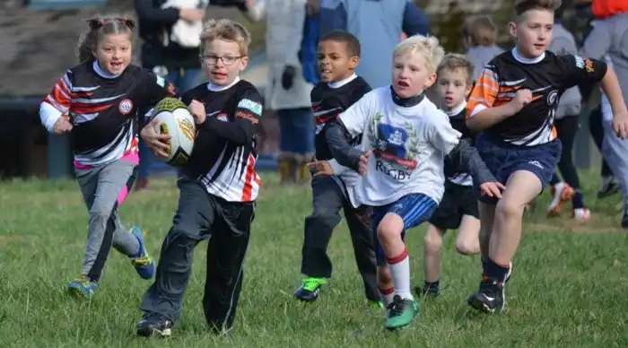 Zealand plays rugby? : r/TheOldZealand