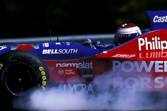 Objetivo por trás nome falso Verstappen testes