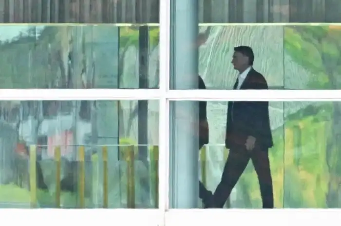 Imprensa internacional repercute postura de Bolsonaro diante da ... Bolsonaro Hoje
