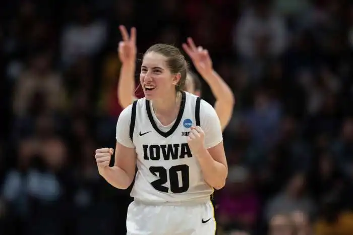 Kate Martin, Megan Gustafson gifted 0k sponsorship as Aces players Fantasy women's basketball: Kate Martin has arrived, Odyssey Sims thriving