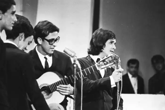 Festival de 1967, da Record - 26/05/2019 - Banco de dados - Fotografia ... Iii Festival De Música Popular Da Tv Record De 1967