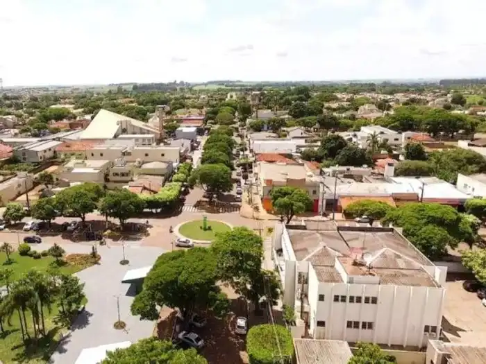Caarapó comemora seus 61 anos com festas e apresentações musicais ... Caarapó comemora seus 61 anos com festas e apresentações musicais ...
