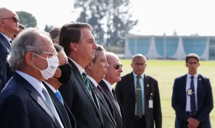 Brazil's Bolsonaro lands in Florida, avoiding Lula handover | Reuters Brazil's Bolsonaro lands in Florida, avoiding Lula handover | Reuters