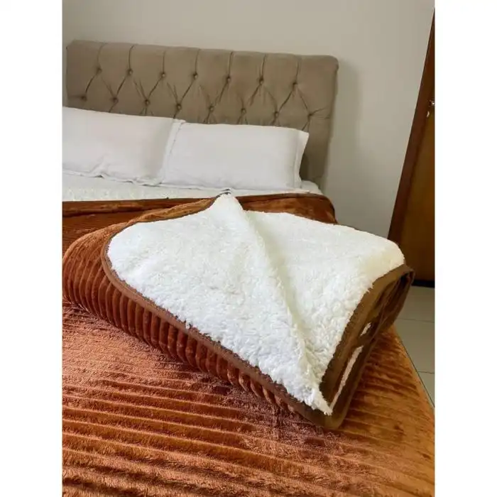 Cobertor Pele de Carneiro Casal Dupla Face 2,20 X 1,80 Mt | Shopee Brasil Cobertor Pele De Carneiro