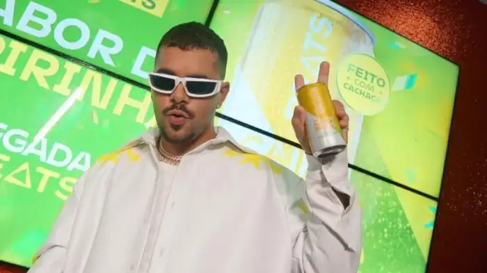 Anitta e Pedro Sampaio lançam NO CHÃO NOVINHA