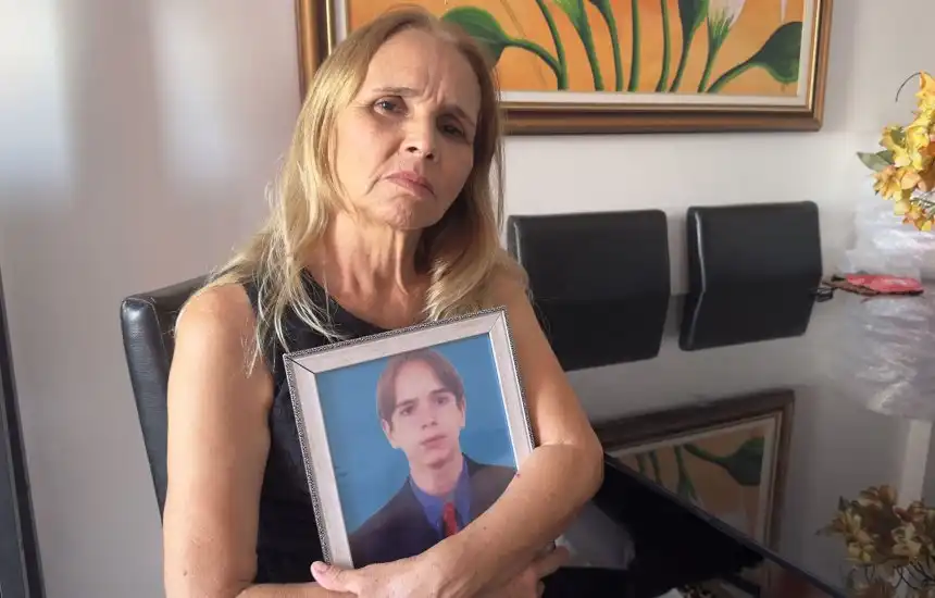 Após 17 anos de luta por justiça, morre pai de Lucas Terra | Aratu On ... Após 17 anos de luta por justiça, morre pai de Lucas Terra | Aratu On ...