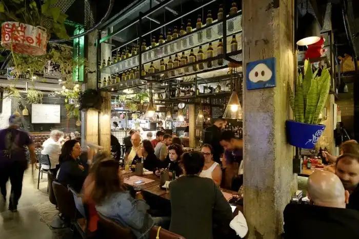 Casa do Porco: quanto custa e o que comer no único brasileiro entre os ... A Casa Do Porco