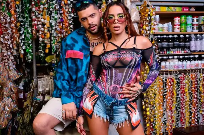 Vídeo: Pedro Sampaio produz e apresenta música de fã em show no litoral ... Vídeo: Pedro Sampaio produz e apresenta música de fã em show no litoral ...