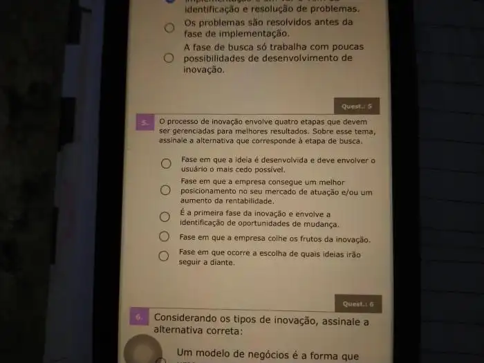 Sobre A Definição De Inteligência Emocional Assinale A Alternativa ... Resolva O Sistema De Equações Abaixo E Assinale A Alternativa Que Apresenta A Solução Correta Para Ele.