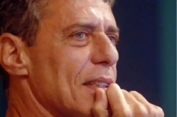 O que aconteceu com Chico Buarque? Aos 79 anos, cantor passa por ... O que aconteceu com Chico Buarque? Aos 79 anos, cantor passa por ...