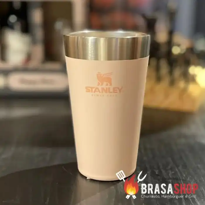 COPO STANLEY: veja como saber se o seu COPO STANLEY é FALSO ou ORIGINAL COPO STANLEY: veja como saber se o seu COPO STANLEY é FALSO ou ORIGINAL