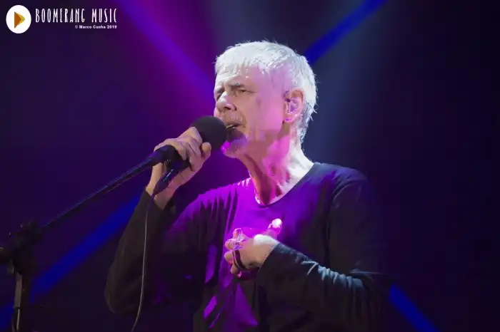 Conheça a esposa do cantor Ritchie e suas filhas e saiba como está o ... Idade Do Cantor Ritchie