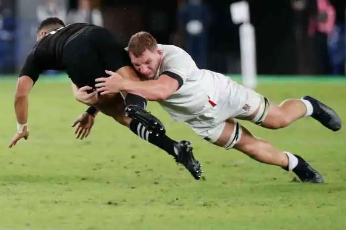 How To Rugby Tackle Someone Bigger? – FluentRugby