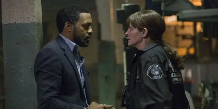 Olhos da Justiça Trailer Legendado - AdoroCinema Olhos da Justiça Trailer Legendado - AdoroCinema