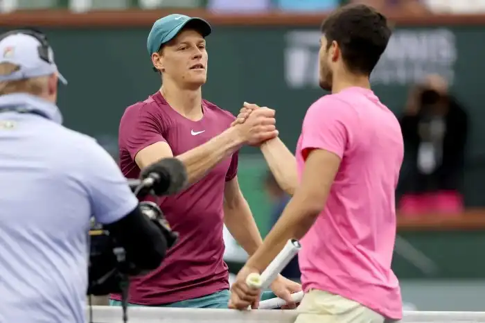 Saiba onde assistir Alcaraz x Sinner nas semis em Miami ao vivo hoje In chiaro la finale del Roland Garros tra Sinner e Alcaraz