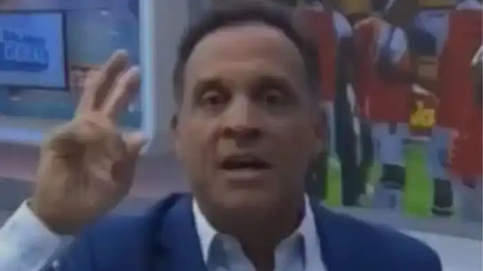 VÍDEO: Zé Eduardo homenageia Vitória no Balanço Geral e celebra acesso ... VÍDEO: Zé Eduardo homenageia Vitória no Balanço Geral e celebra acesso ...