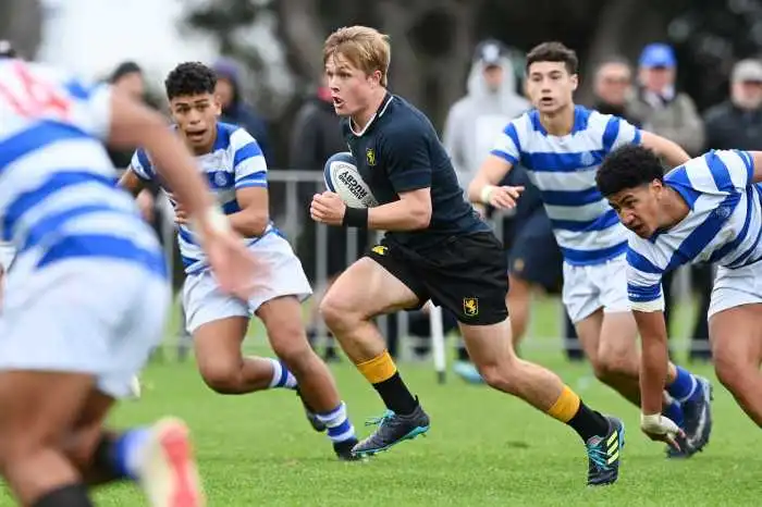 How can i watch rugby tonight in nz