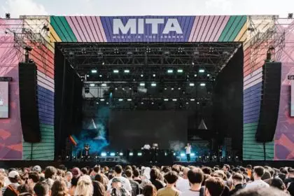 Horários de shows de música de luta no Brasil