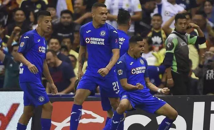 Error de Mier y otras historias que dejó el América vs. Cruz Azul