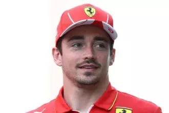 Histórico de namoro de charles leclerc lista completa namorada atual e ex-namoradas piloto de f1 ferrari