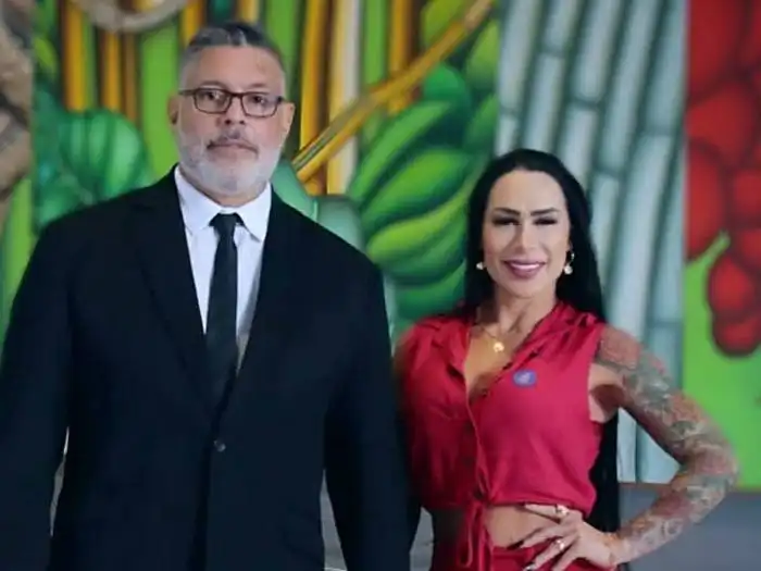 Alexandre Frota se gaba de corpo aos 60 anos: 'E sem filtro ou Photoshop'