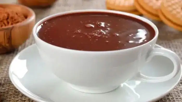 Como Fazer Chocolate Quente Com Creme De Leite