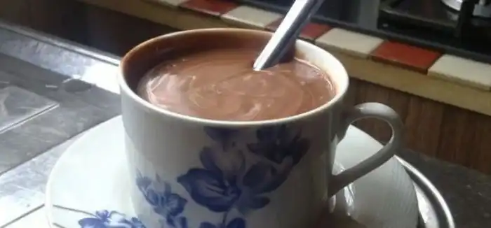 Receita De Chocolate Quente Com Creme De Leite