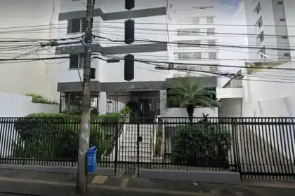 Mulher encontrada morta em apartamento estava com mãos amarradas e ...