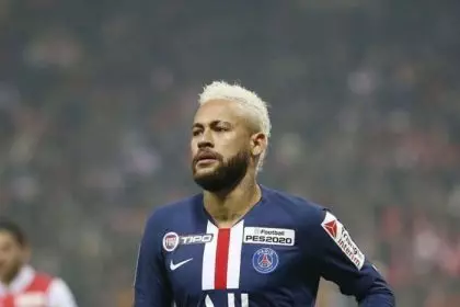 Neymar vai doar R$5 milhões para ajudar no combate ao Covid-19