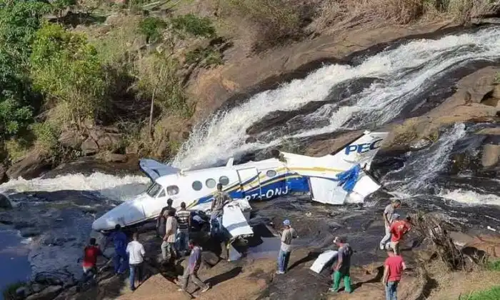 Identificação dos corpos das vítimas de acidente aéreo foi realizada em ...