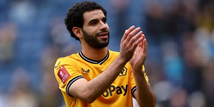 A pedido de Guardiola, Manchester City inicia negociação por Rayan Ait ...